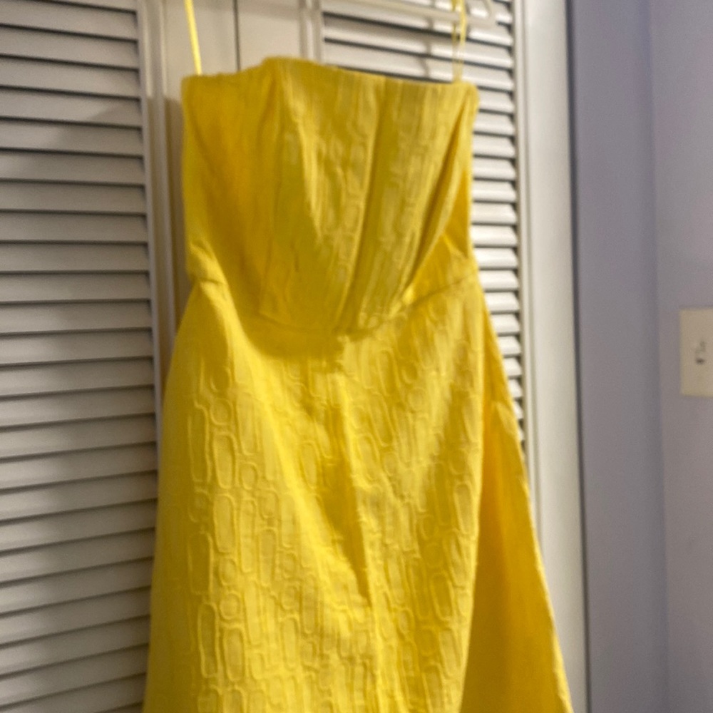 Limited Yellow Strapless Dress
